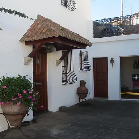 Salt Water Tatil Evi Santa Cruz (Madeira)